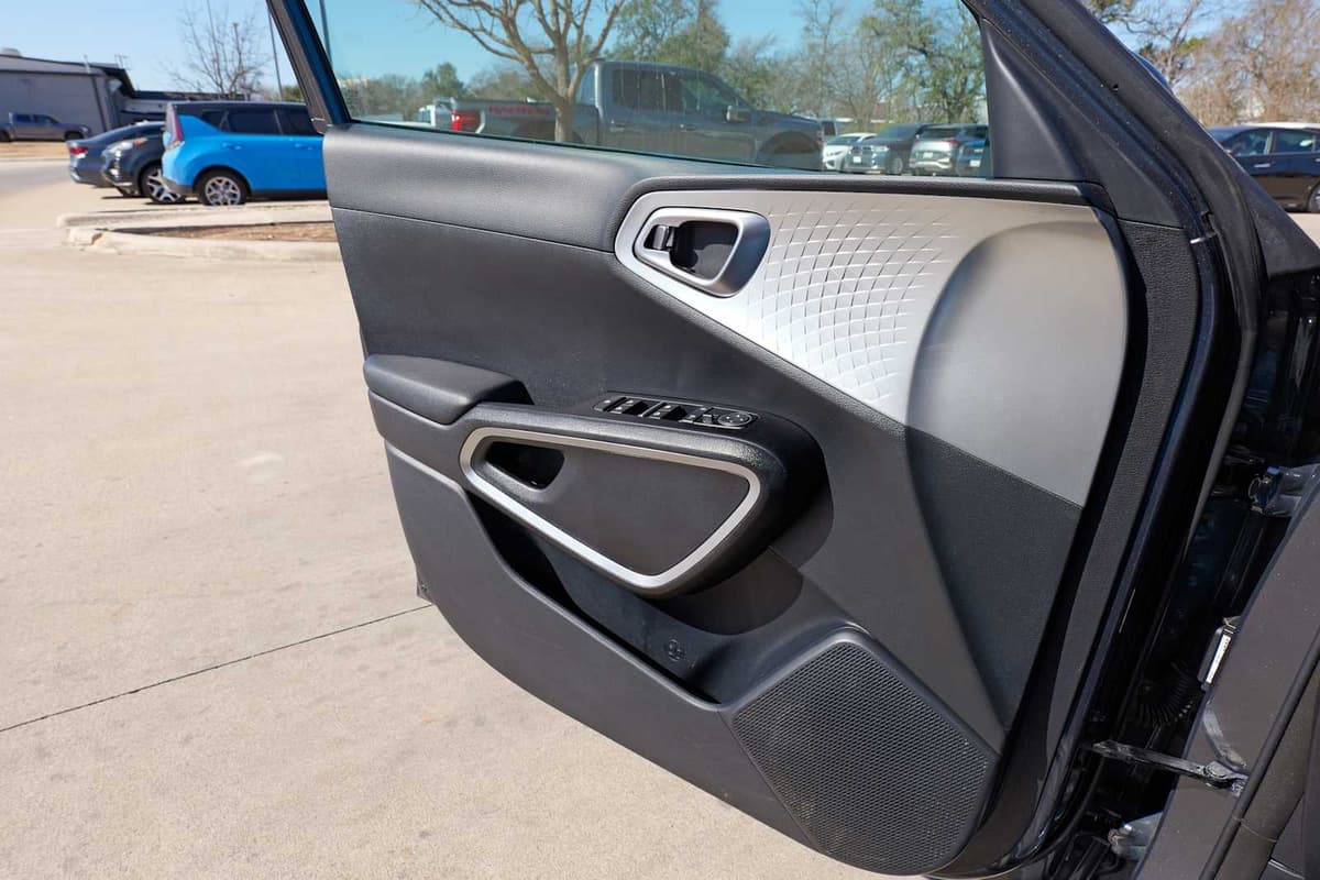 2024 Kia Soul - Image 20