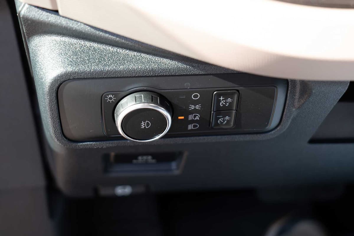 2022 Ford Bronco - Image 19