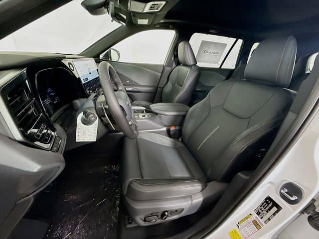 2026 LEXUS TX 350 - Image 16