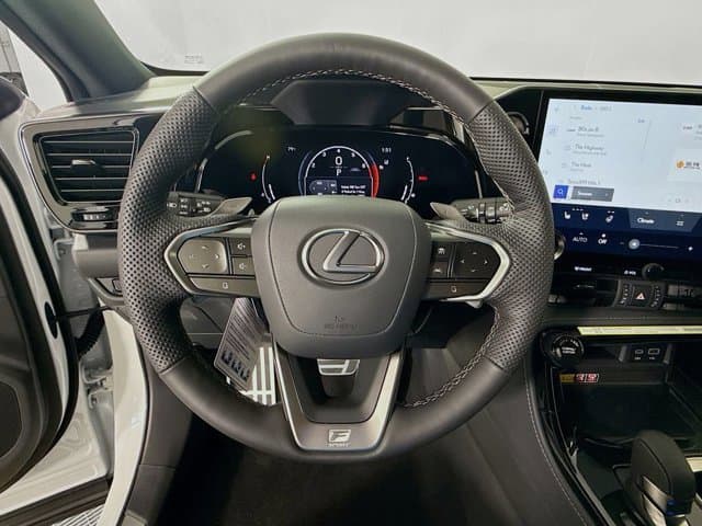 2026 LEXUS NX 350 - Image 9