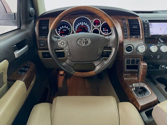 2010 Toyota Tundra - Image 24