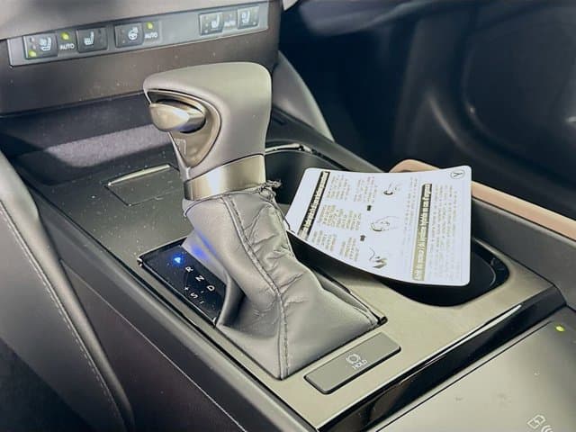 2025 LEXUS ES 350 - Image 14