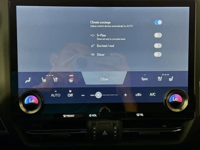 2024 LEXUS GX 550 - Image 16