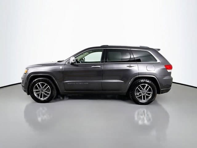 2020 Jeep Grand Cherokee - Image 8