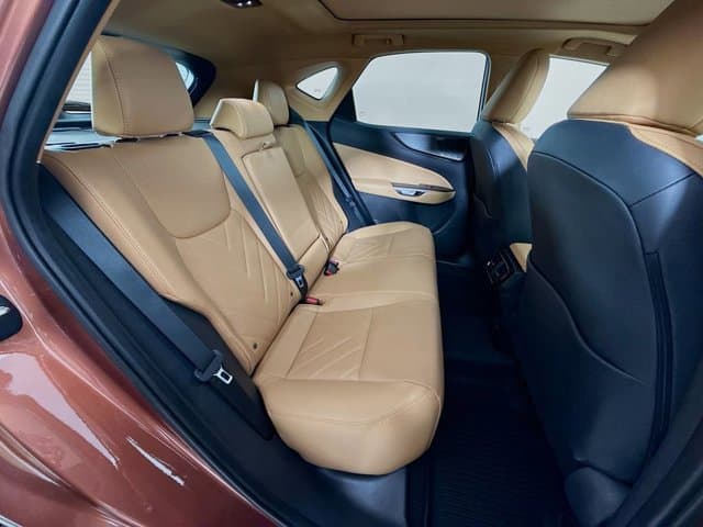 2025 LEXUS NX 350 - Image 29