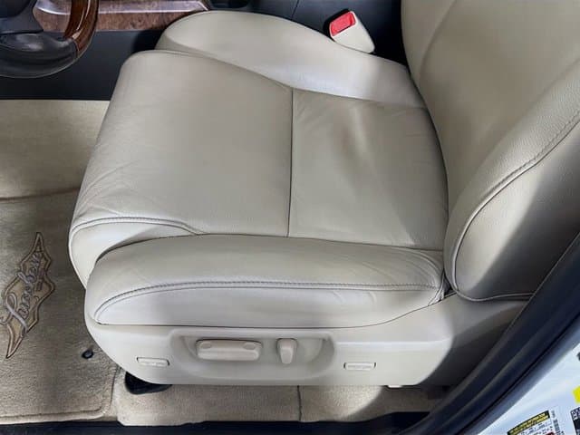 2010 Toyota Tundra - Image 20