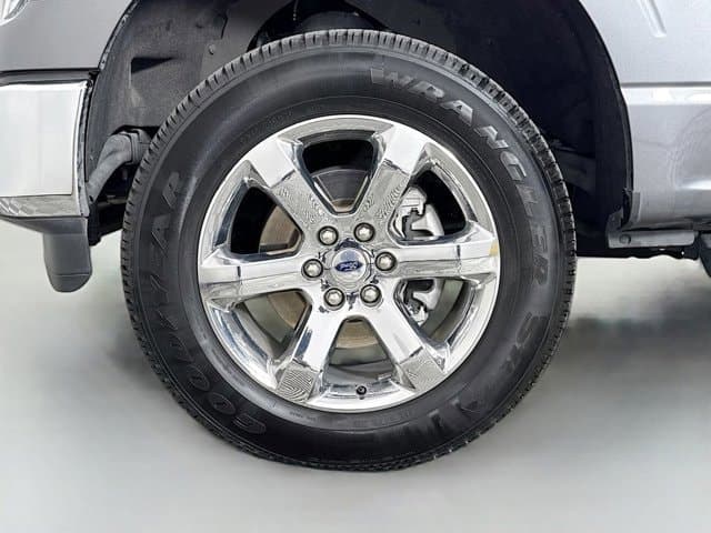 2021 Ford F-150 - Image 32