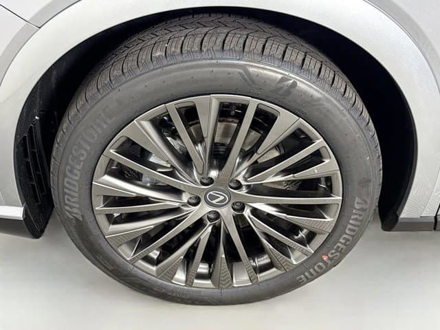 2026 LEXUS RX - Image 23