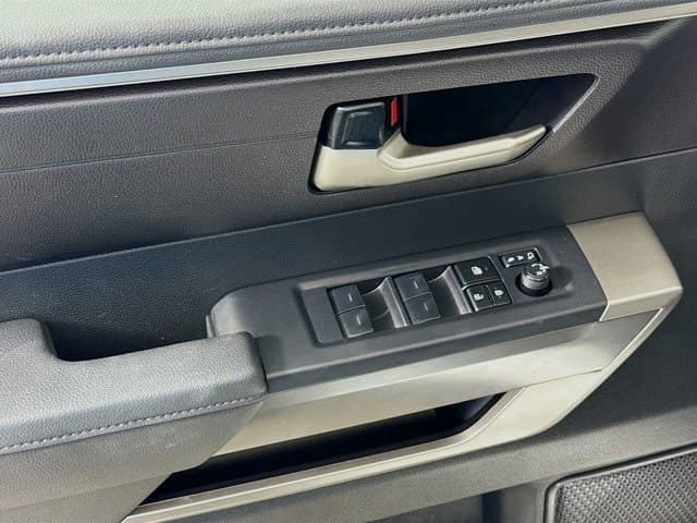 2024 Toyota Sequoia - Image 18