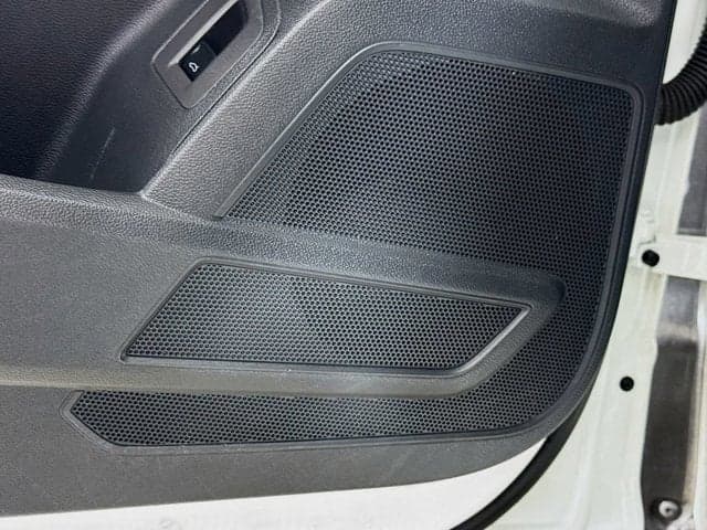 2023 Volkswagen Atlas Cross Sport - Image 19