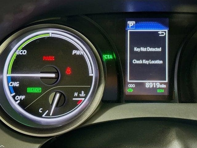 2024 Toyota Camry Hybrid - Image 12