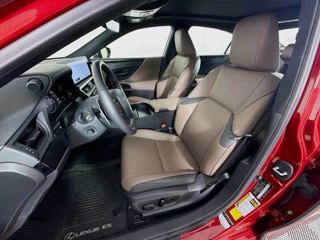 2025 LEXUS ES 350 - Image 21