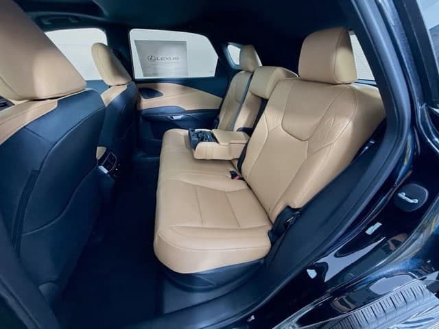 2026 LEXUS RX HYBRID - Image 17