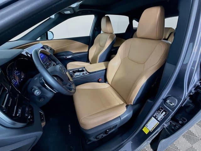 2025 LEXUS RX 350 - Image 21