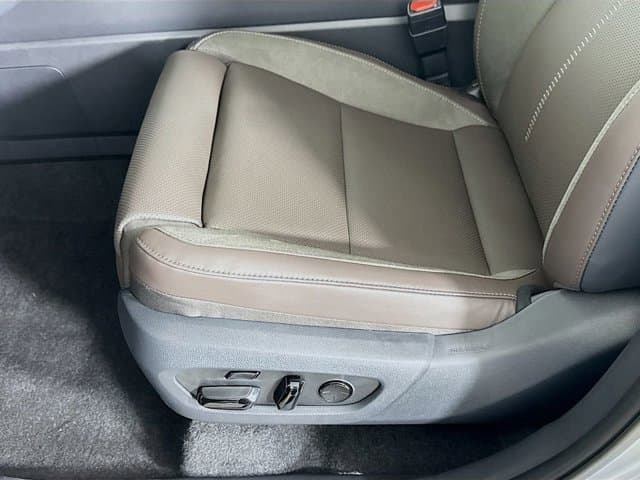 2026 LEXUS TX 350 - Image 21