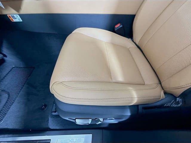 2026 LEXUS LX HYBRID - Image 21