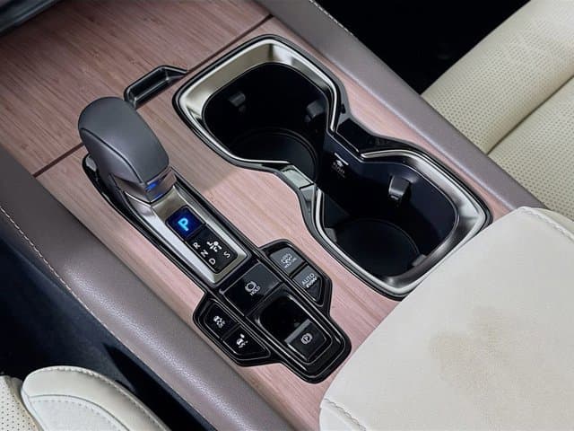 2026 LEXUS RX PLUG-IN HYBRID ELECTRIC VEHICLE - Image 15