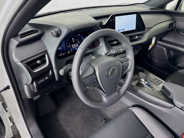 2026 LEXUS UX HYBRID - Image 9