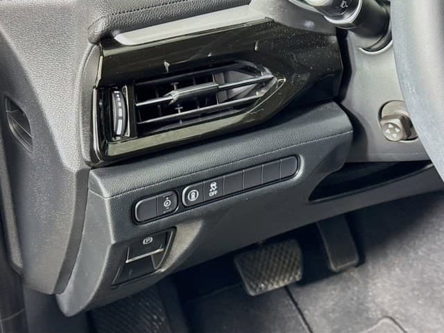 2023 Acura MDX - Image 9