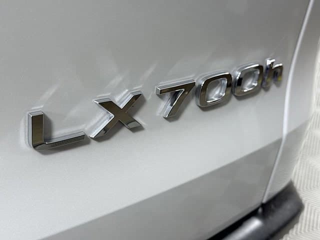 2026 LEXUS LX HYBRID - Image 22