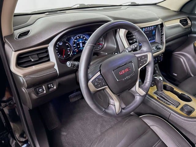 2018 GMC Acadia - Image 9