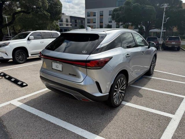 2026 LEXUS RX 350 - Image 4