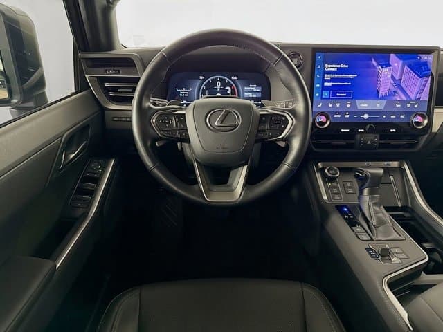 2024 LEXUS GX 550 - Image 24