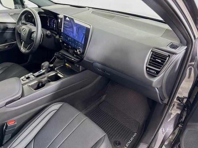 2026 LEXUS NX 350 - Image 31