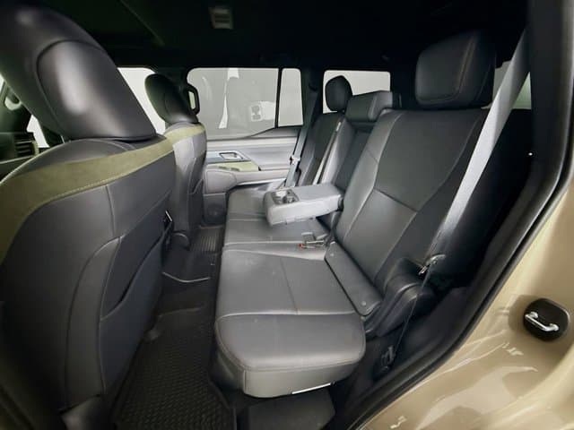 2024 LEXUS GX 550 - Image 26