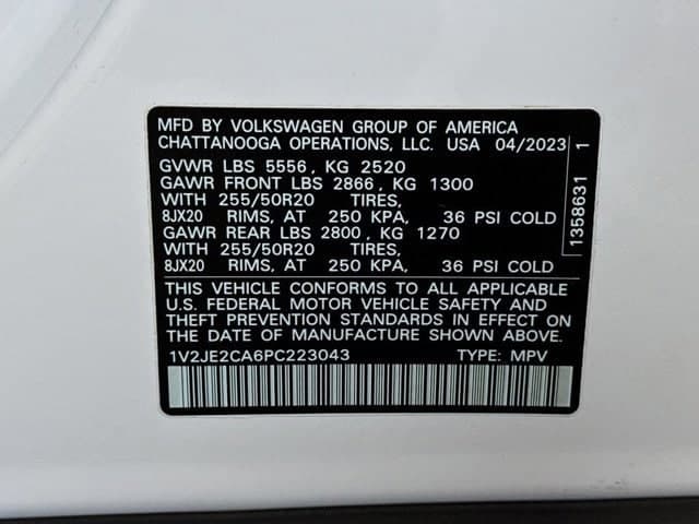 2023 Volkswagen Atlas Cross Sport - Image 34
