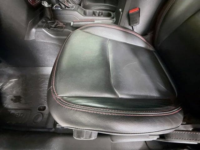 2021 Jeep Wrangler - Image 19