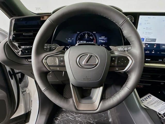 2026 LEXUS TX - Image 10