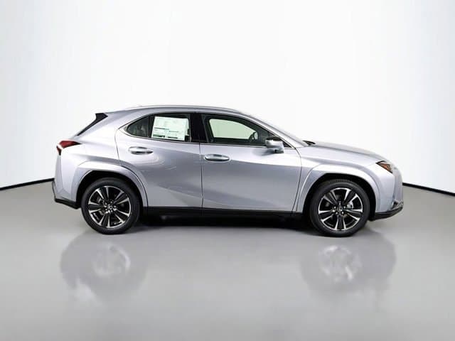 2026 LEXUS UX HYBRID - Image 4