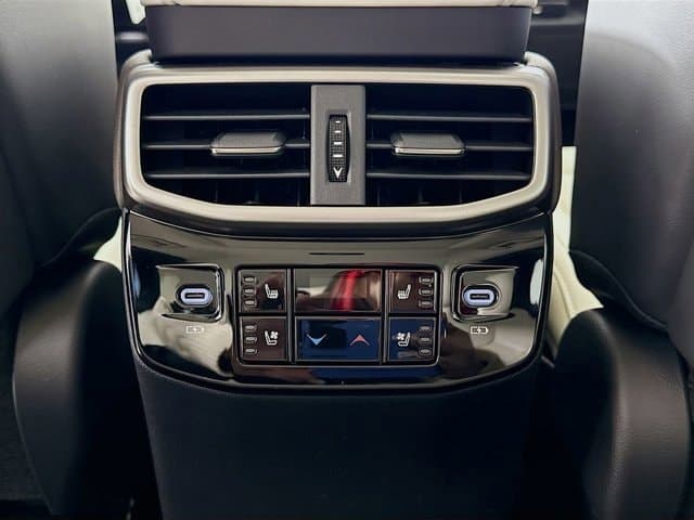 2026 LEXUS RX PLUG-IN HYBRID ELECTRIC VEHICLE - Image 18