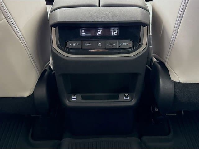 2025 LEXUS TX 350 - Image 27