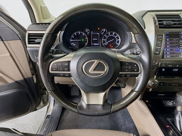 2020 LEXUS GX 460 - Image 11