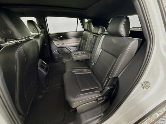 2023 Volkswagen Atlas Cross Sport - Image 26