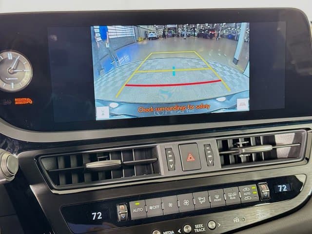 2025 LEXUS ES 350 - Image 12
