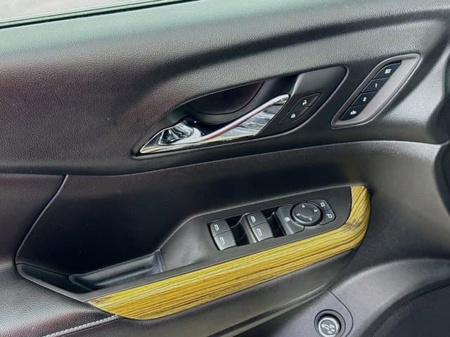 2018 GMC Acadia - Image 18