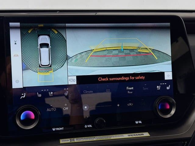 2026 LEXUS TX - Image 13