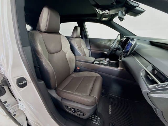 2023 LEXUS RX 350 - Image 30
