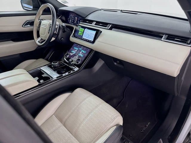 2020 Land Rover Range Rover Velar - Image 30
