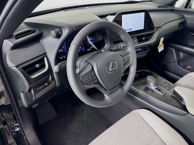 2026 LEXUS UX HYBRID - Image 8