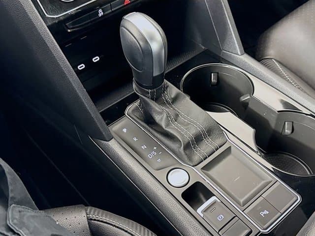 2023 Volkswagen Atlas Cross Sport - Image 17