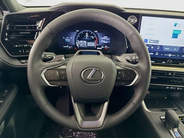 2026 LEXUS TX 350 - Image 10