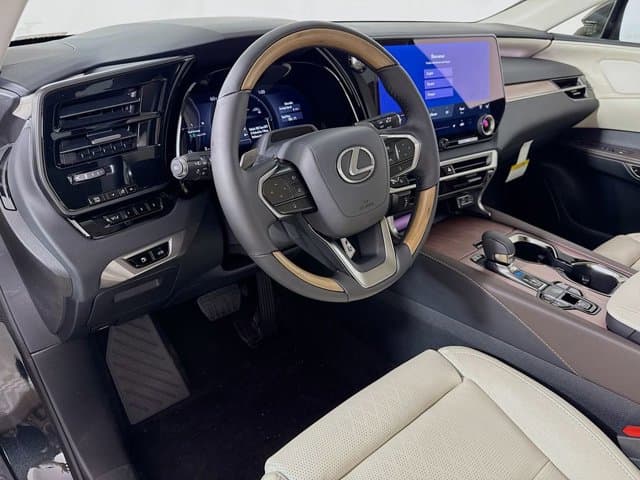 2026 LEXUS RX PLUG-IN HYBRID ELECTRIC VEHICLE - Image 9