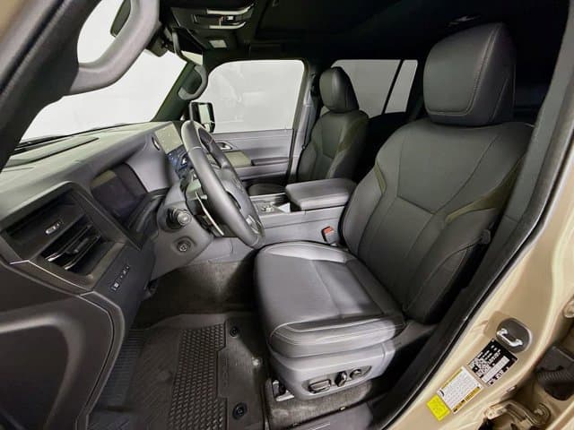 2024 LEXUS GX 550 - Image 22