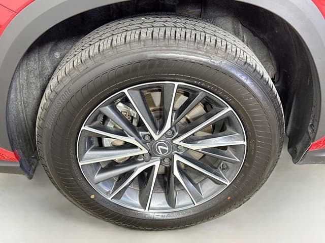 2025 LEXUS NX 250 - Image 32