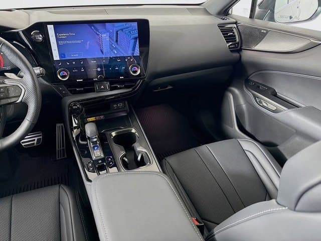 2026 LEXUS NX 350 - Image 25