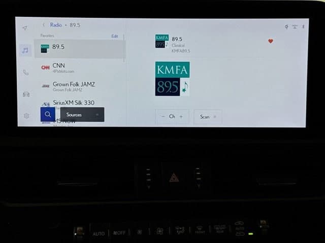 2023 LEXUS ES 350 - Image 12